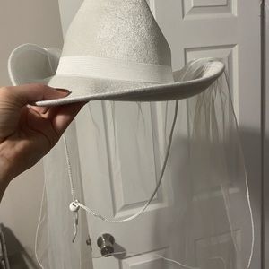 White bridal cowboy hat